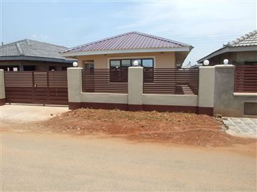 Boundary wall construction Zimbabwe